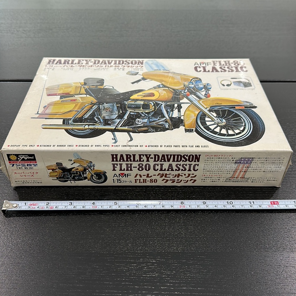 Harley-Davidson AMF FLH-80 Classic 1/15 Scale Model Kit - Sealed - Picture 2 of 6